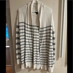 Womens size large cardigan never worn